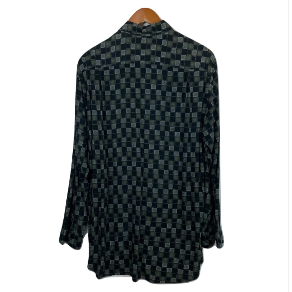 Claiborne Geometric Print Long Sleeve Shirt - Picture 3 of 3